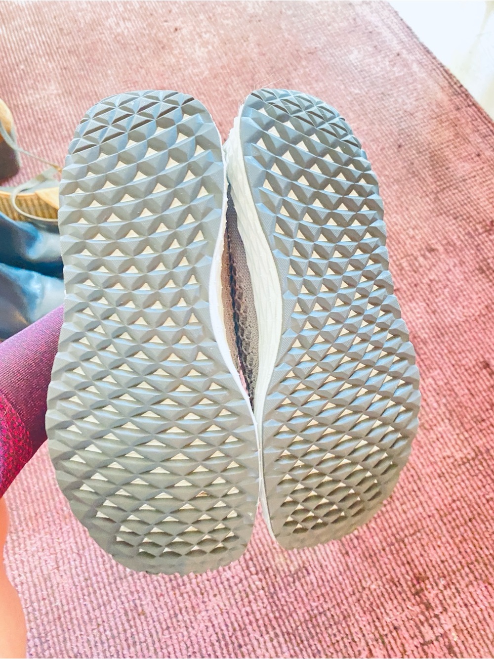 Women's Light Gray Knit Athletic Sneakers - Picture 3 of 3